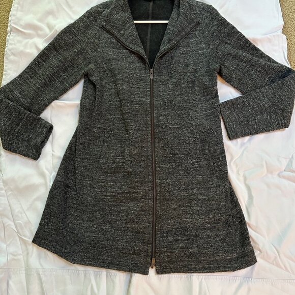 Eileen Fisher Terrazzo Stretch Ripple Zip-Up Tunic Cardigan – Charcoal - Small - Picture 3 of 8